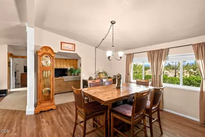 63 Rogue River Drive, Eagle Point, OR 97524 - Photo 10