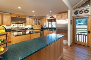 26275 SW Metolius Meadows Dr, Camp Sherman, OR 97730 - Photo 10
