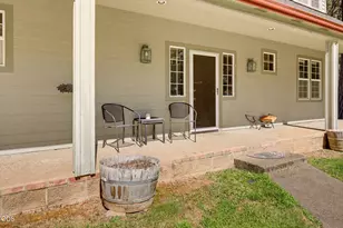 255 Janice Way, Merlin, OR 97532 - Photo 4