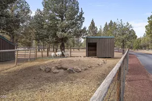 18495 Crawford Trail, Sisters, OR 97759 - Photo 54