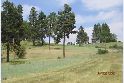Elkwood Circle #15, 16, Chiloquin, OR 97624 - Photo 8