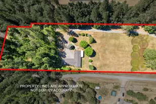 2072 E Evans Creek Rd, Rogue River, OR 97537 - Photo 4