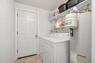 19184 Baker Rd, Bend, OR 97702 - Photo 24