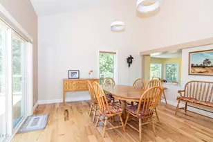 712 Colleen Ct, Grants Pass, OR 97527 - Photo 12