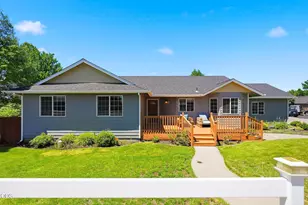 2541 NW 15th St, Redmond, OR 97756 - Photo 2