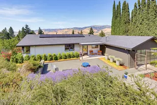 565 Altamont St, Ashland, OR 97520 - Photo 42