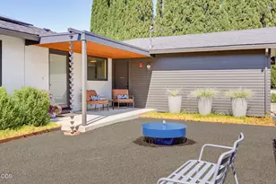 565 Altamont St, Ashland, OR 97520 - Photo 8
