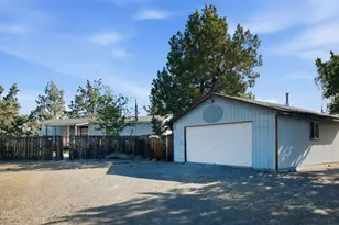 20822 89th St, Bend, OR 97703 - Photo 2