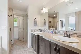 67295 Gist Rd, Bend, OR 97703 - Photo 28