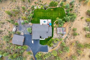 67295 Gist Rd, Bend, OR 97703 - Photo 56