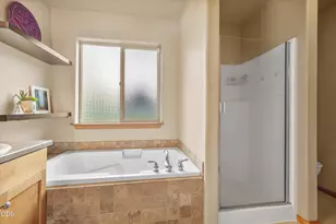 20358 Chase, Bend, OR 97702 - Photo 20