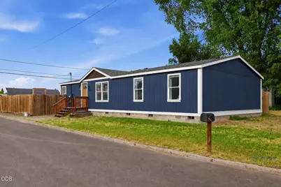 194 SE Garner Street, Prineville, OR 97754 - Photo 1