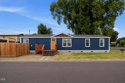 194 SE Garner Street, Prineville, OR 97754 - Photo 2
