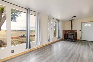 31 3rd St, Metolius, OR 97741 - Photo 10