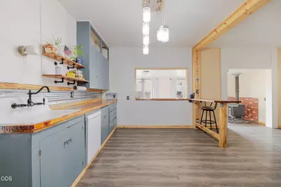31 3rd Street, Metolius, OR 97741 - Photo 2