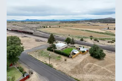 31 3rd Street, Metolius, OR 97741 - Photo 28