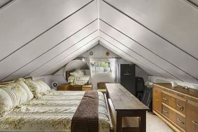 615 NW Ogden Avenue, Bend, OR 97703 - Photo 20