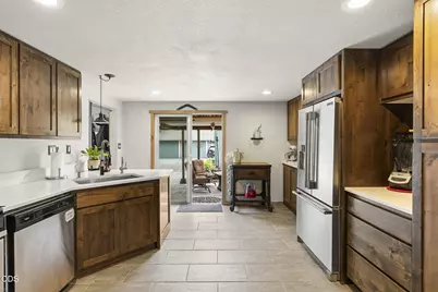 615 NW Ogden Avenue, Bend, OR 97703 - Photo 14