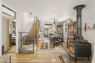 615 NW Ogden Ave, Bend, OR 97703 - Photo 10