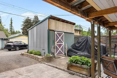 615 NW Ogden Avenue, Bend, OR 97703 - Photo 26