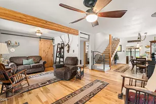 615 NW Ogden Ave, Bend, OR 97703 - Photo 4