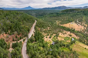 11598 Butte Falls Hwy, Eagle Point, OR 97524 - Photo 2