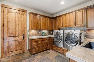 56820 Dancing Rock Loop, Bend, OR 97707 - Photo 26