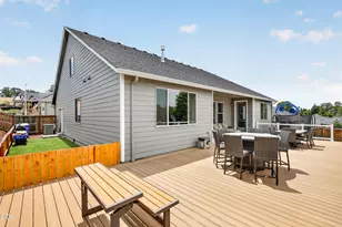 327 Arrowhead Trail, Eagle Point, OR 97524 - Photo 30