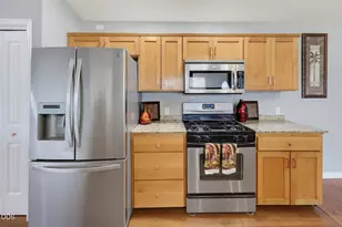 3643 Amelia Way, White City, OR 97503 - Photo 2