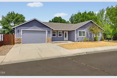 3643 Amelia Way, White City, OR 97503 - Photo 2
