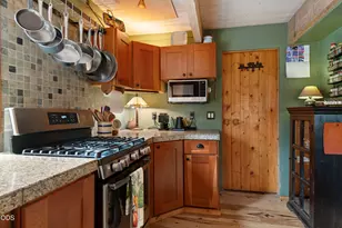69741 Old Wagon Rd, Sisters, OR 97759 - Photo 18
