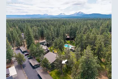 897 E Desperado Trail #UNIT 102, Sisters, OR 97759 - Photo 1