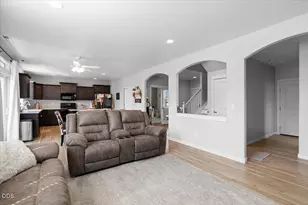 3253 Corden St, Medford, OR 97504 - Photo 14