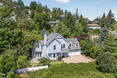 430 Wiley Street, Ashland, OR 97520 - Photo 2