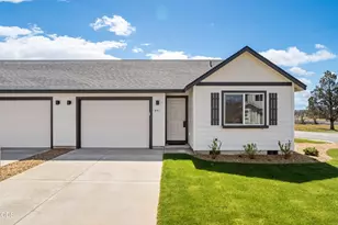 891 SE Starview Ave, Madras, OR 97741 - Photo 2