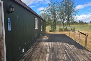 34687 Kerry Dr, Chiloquin, OR 97624 - Photo 16