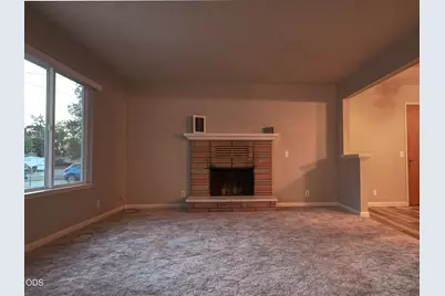 1921 Regina Way, Grants Pass, OR 97527 - Photo 8