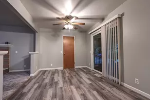 1921 Regina Way, Grants Pass, OR 97527 - Photo 4