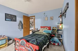 2284 Northwest 13th St, Redmond, OR 97756 - Photo 28