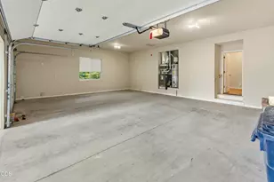 20387 Christmas Ridge, Bend, OR 97702 - Photo 48