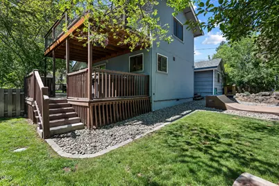 636 NE Irving Avenue, Bend, OR 97701 - Photo 24