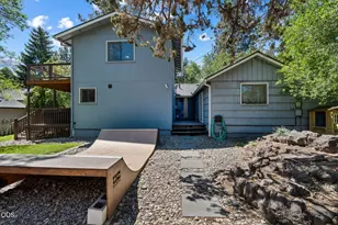 636 NE Irving Ave, Bend, OR 97701 - Photo 26
