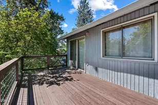 636 NE Irving Ave, Bend, OR 97701 - Photo 28