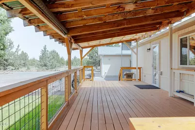 8664 SW Sisters View Place, Terrebonne, OR 97760 - Photo 10