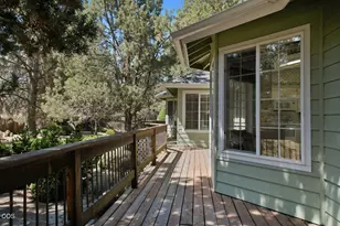 20825 Chloe Ln, Bend, OR 97702 - Photo 12
