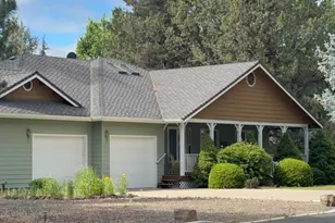 20825 Chloe Ln, Bend, OR 97702 - Photo 2