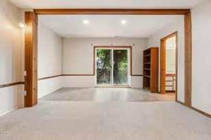 1240 Hilton Dr, Klamath Falls, OR 97603 - Photo 44