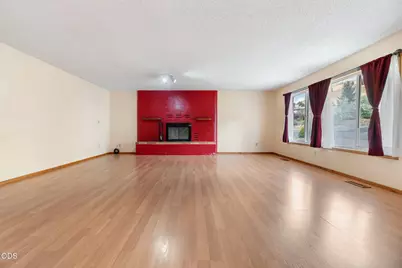1240 Hilton Drive, Klamath Falls, OR 97603 - Photo 8