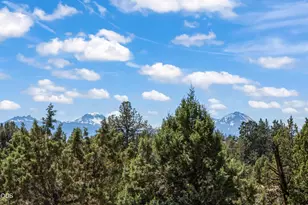 64543 McGrath Rd, Bend, OR 97701 - Photo 4