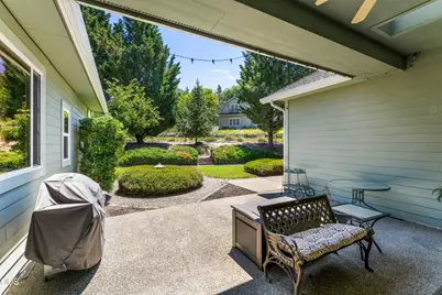 155 Kingsgate Way, Grants Pass, OR 97527 - Photo 42